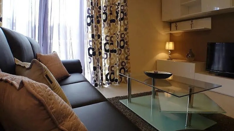 Hotel Eri Apartments E365 Saint Julian's